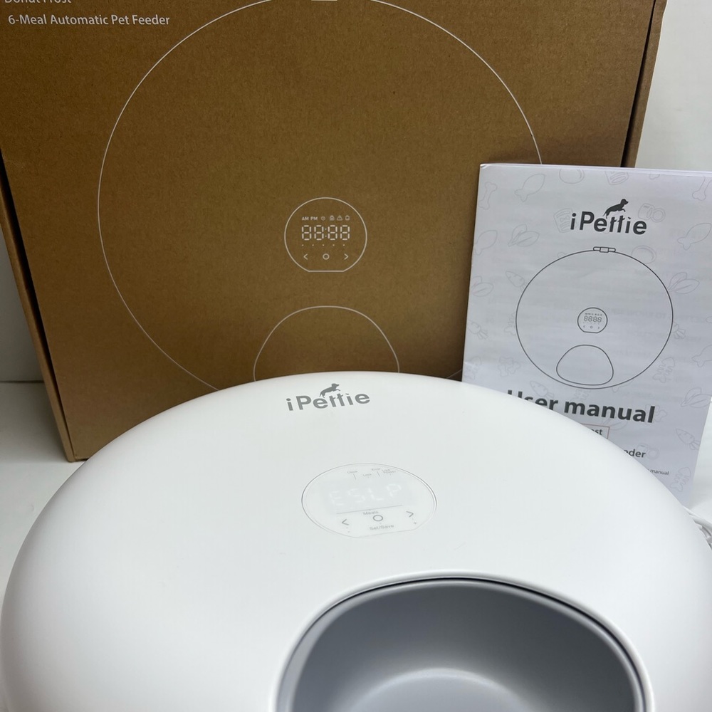 iPettie Donuts Frost 6 Meal Cordless Automatic Pet Feeder, Dry & Wet Food Aut...